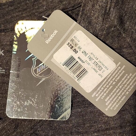 Reebok Boston Bruins Women's Large T-Shirt - New - Picture 4 of 4